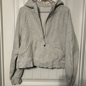 Lululemon Cropped Scuba